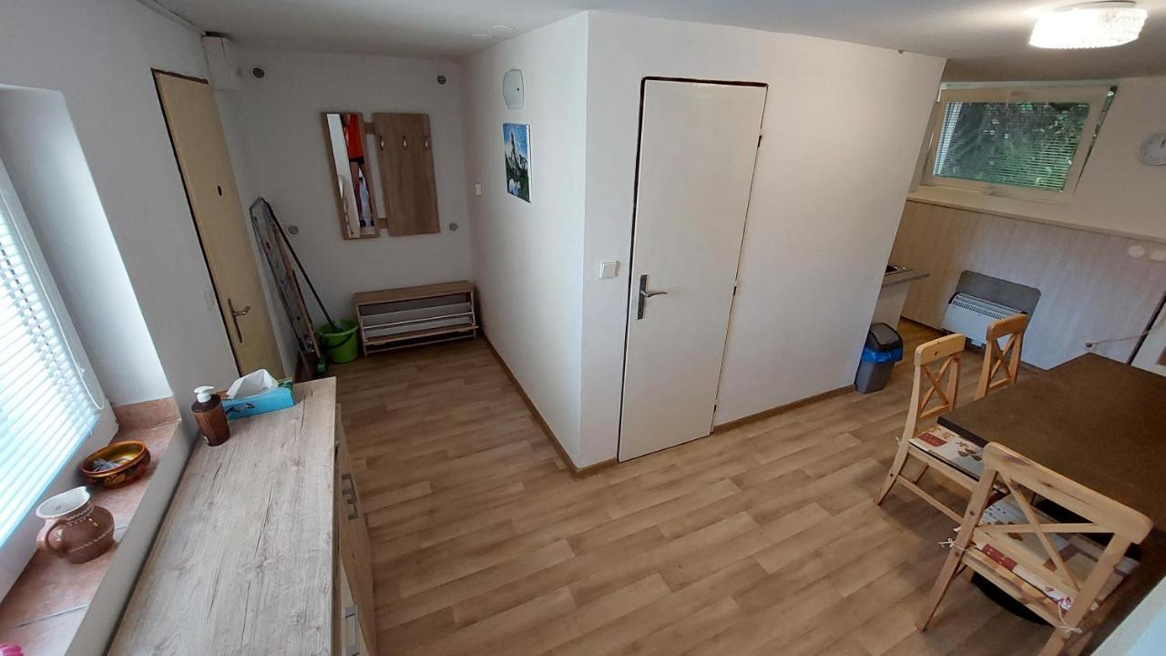 Ubytovani Pod Hradbami Nové Město nad Metují Exteriör bild
